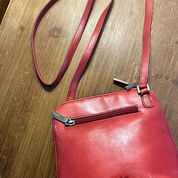 HOBO Handbags - Red Leather HOBO Crossbody Bag - Pre-loved ❤️